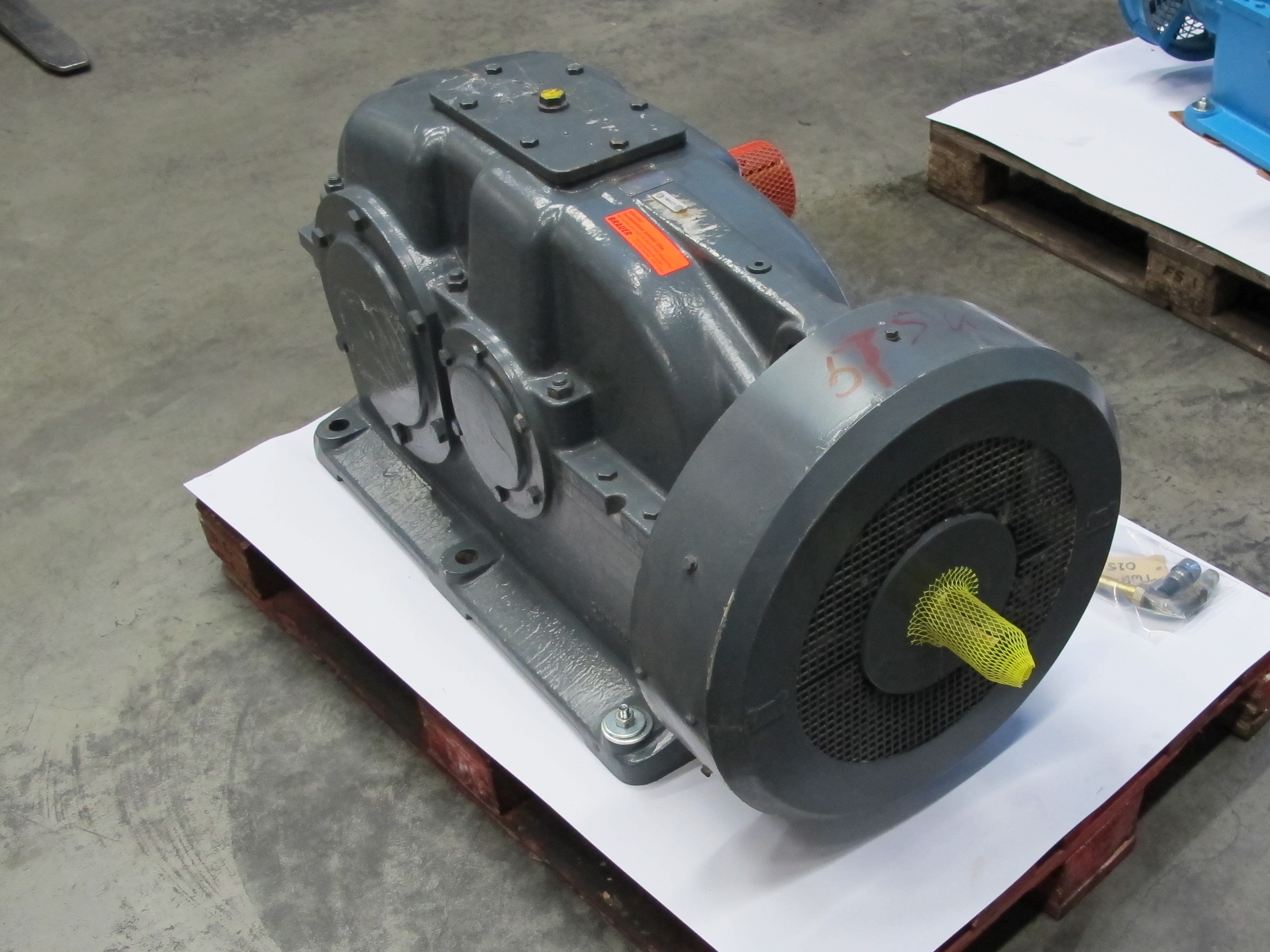 Ge0883